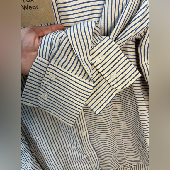 Stone Fox Swim Layla Shirt - Creme/Periwinkle Stripe M/L NEW - Picture 7 of 10